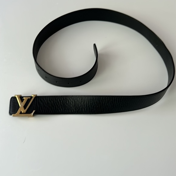 Authentic Louis Vuitton 110cm belt. - Picture 2 of 8